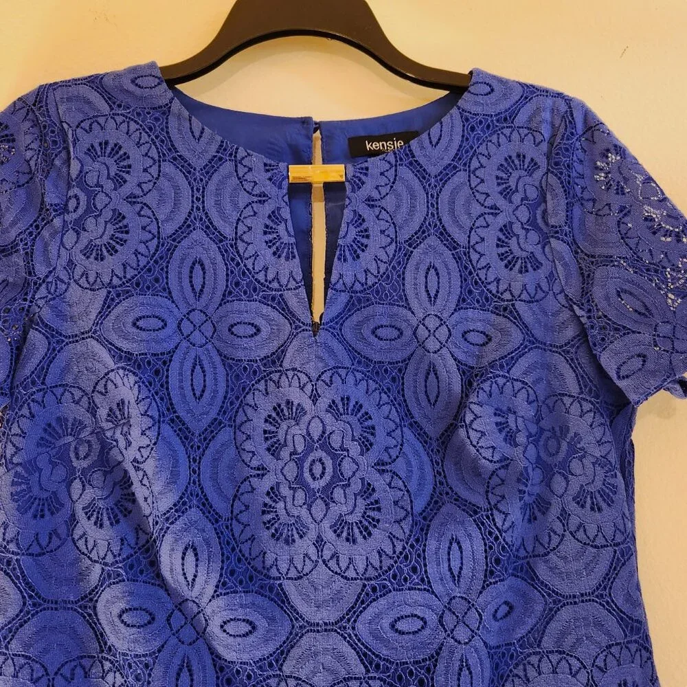 kensie, Cornflower Blue Keyhole SS Lined Lace Dress Size 6 NWOT - Picture 4 of 14